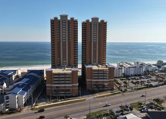 Phoenix Gulf Towers 2106