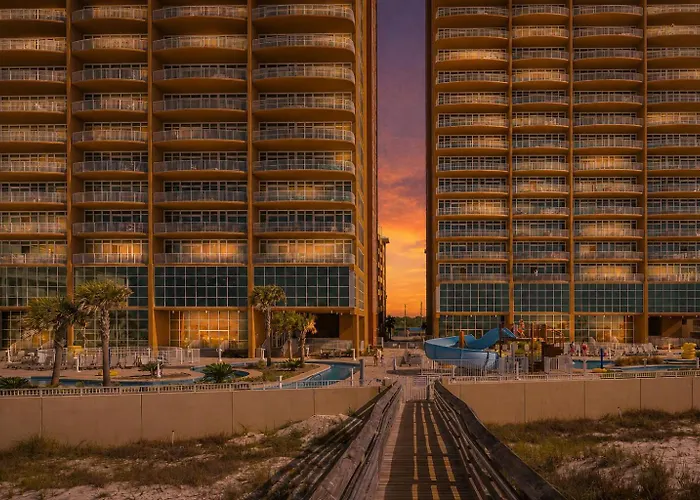 Phoenix Gulf Towers 2106